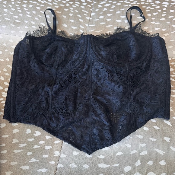 Free People Black Lace Bra with Adjustable Straps - Picture 3 of 4